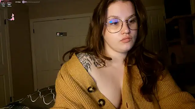 MrsJess online show from 03-12-25, 02:20