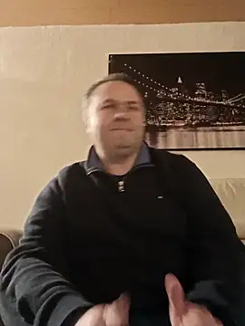 Snapshot of Pourleplasirs chatting on 02-23-25, 09:48 Pourleplasirs online show from 02-23-25, 09:48