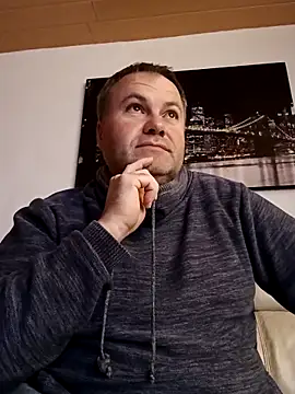 Snapshot of Pourleplasirs chatting on 11-14-25, 12:58 Pourleplasirs online show from 11-14-25, 12:58