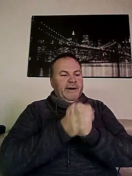 Pourleplasirs online show from 11-28-25, 10:54