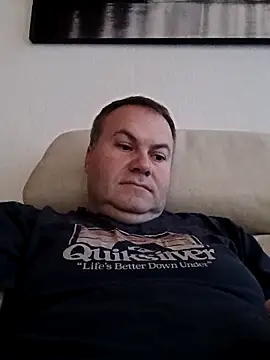 Snapshot of Pourleplasirs chatting on 11-11-25, 01:17 Pourleplasirs online show from 11-11-25, 01:17