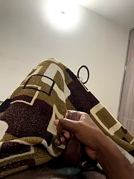 Snapshot of jhonnes_ chatting on 11-05-25, 07:00 jhonnes online show from 11-05-25, 07:00