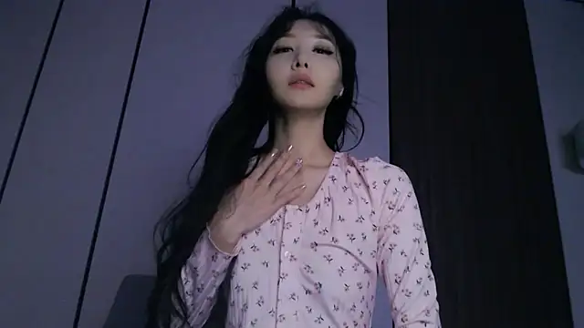 Fudzik0 online show from 12-22-25, 05:02