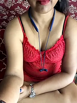 Cute Jiyaa online show from 04-19-26, 06:21