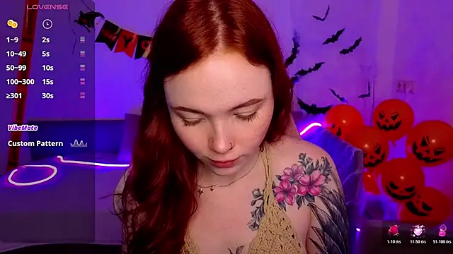 Maya Light online show from 11-09-25, 01:42