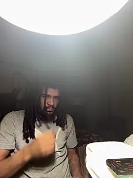 Snapshot of B3-Dindles chatting on 03-12-25, 03:24 B3-Dindles online show from 03-12-25, 03:24