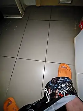 Usame como quieras online show from 10-22-25, 02:11