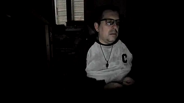 Usame como quieras online show from 12-23-25, 09:08