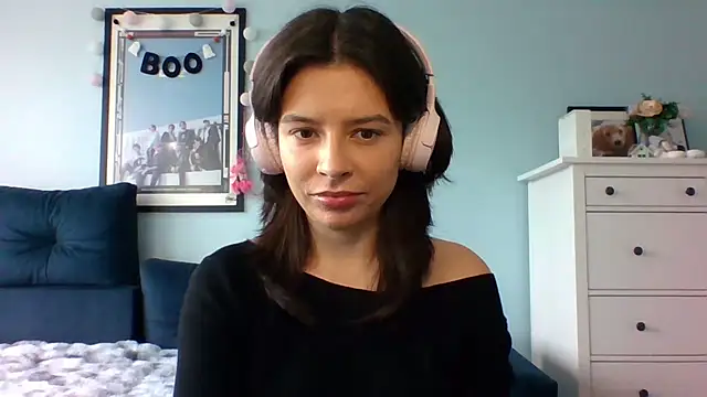 LariceSexy online show from 10-06-25, 12:06