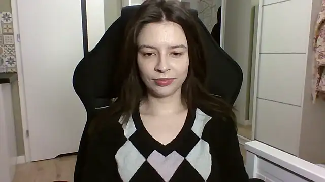 LariceSexy online show from 04-14-26, 06:13