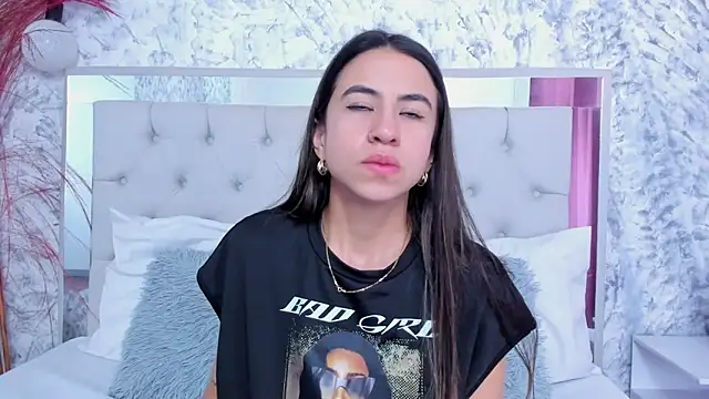 Ariana greenblat online show from 02-20-26, 05:04