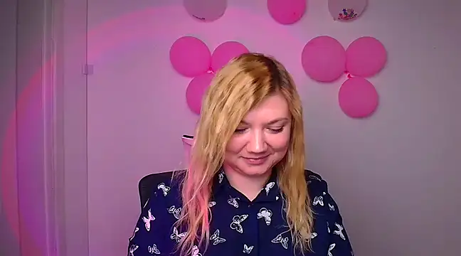 Lola moree online show from 02-26-25, 03:43