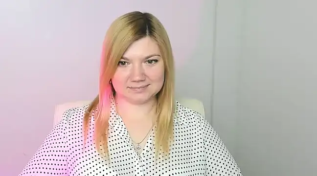 Lola moree online show from 03-19-25, 12:23