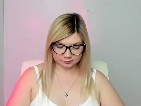 Lola moree online show from 09-09-25, 11:52