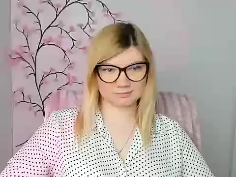 Lola moree online show from 02-16-26, 12:48