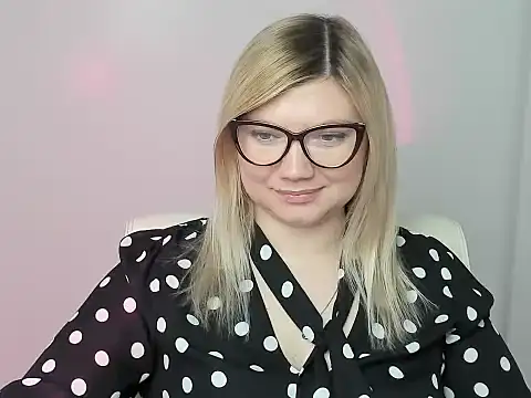 Lola moree online show from 11-03-25, 01:15