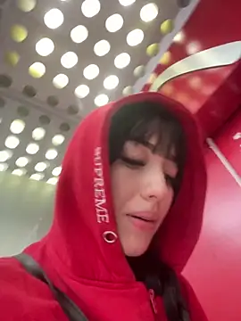 Melody rousse  online show from 11-20-25, 08:20