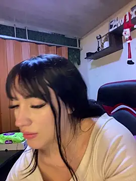 Melody rousse  online show from 11-21-25, 07:46