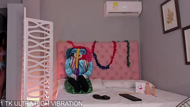 Snapshot of ashanty_queen chatting on 02-23-25, 01:53 ashanty queen online show from 02-23-25, 01:53