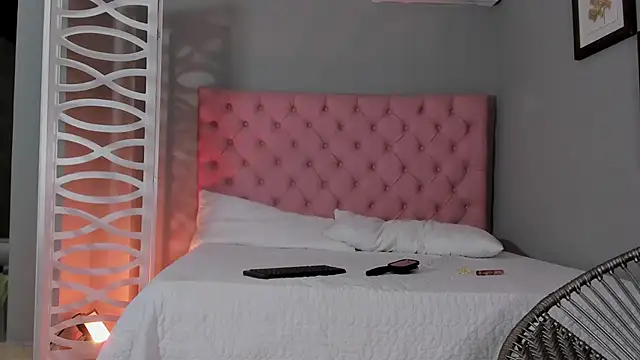 Snapshot of ashanty_queen chatting on 02-12-25, 01:37 ashanty queen online show from 02-12-25, 01:37