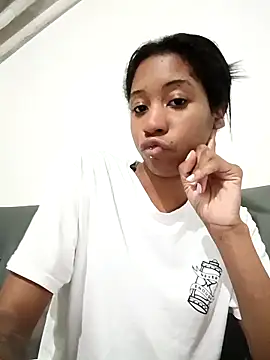 Zaira Rose  online show from 02-06-26, 01:01