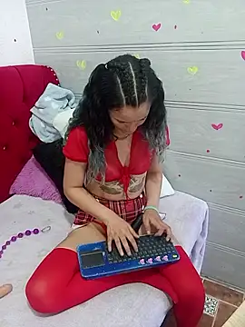 Ariasmithog online show from 02-06-26, 05:31