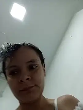 Ariasmithog online show from 12-22-25, 11:05