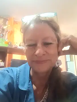 MaryLunna online show from 03-21-25, 07:24