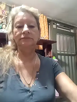 MaryLunna online show from 02-04-25, 10:34