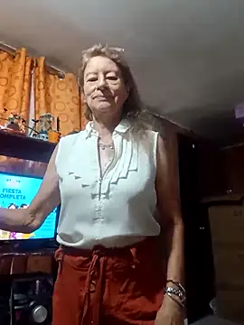 MaryLunna online show from 02-15-25, 02:11