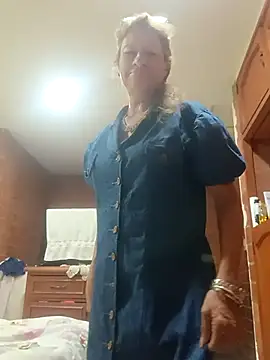 MaryLunna online show from 03-18-25, 11:44