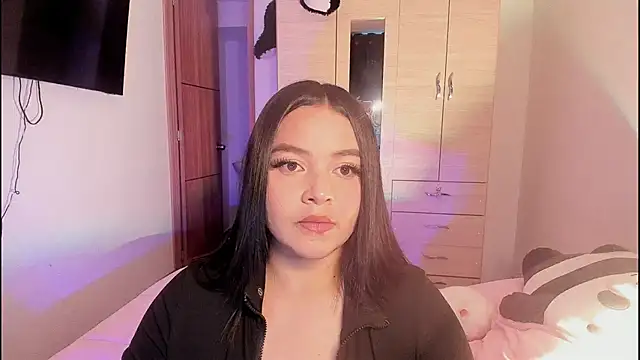 Snapshot of ImamDahian chatting on 10-24-25, 10:31 ImamDahian online show from 10-24-25, 10:31