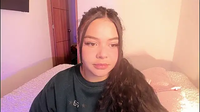 Snapshot of ImamDahian chatting on 10-08-25, 07:25 ImamDahian online show from 10-08-25, 07:25