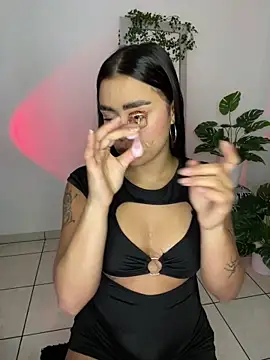 meli ortiz  online show from 12-04-25, 04:28