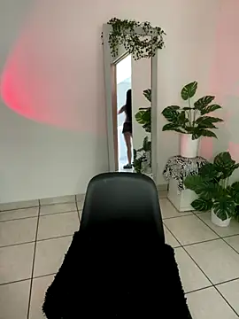 meli ortiz  online show from 11-21-25, 02:05