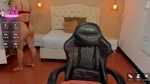 Hadley  online show from 01-08-26, 03:23