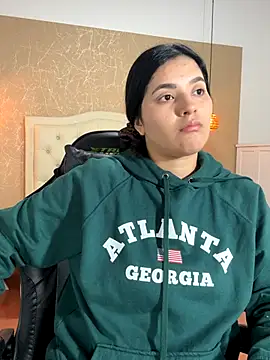 Hadley  online show from 11-18-25, 03:32