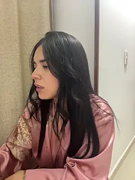 eileensophi online show from 01-19-26, 01:31