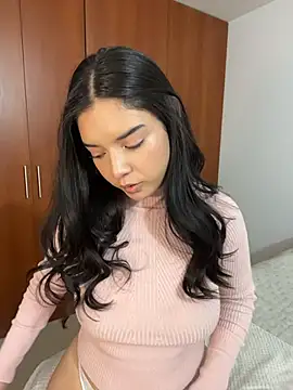 eileensophi online show from 03-25-26, 02:23