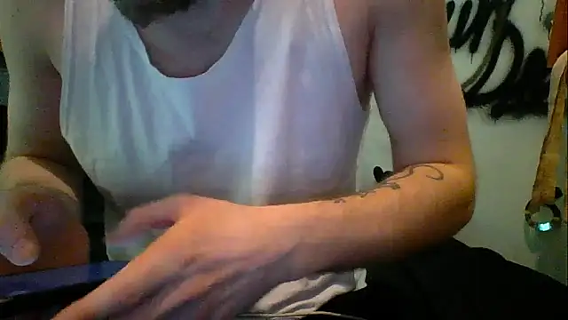 Snapshot of RussNocturnal chatting on 02-16-25, 11:39 RussNocturnal online show from 02-16-25, 11:39