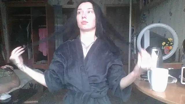 Snapshot of RussNocturnal chatting on 06-17-26, 01:05 RussNocturnal online show from 06-17-26, 01:05