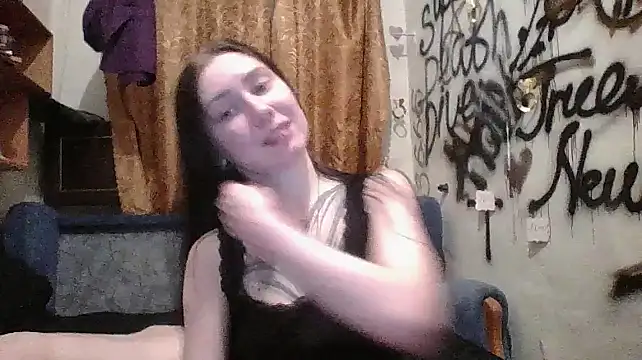 Snapshot of RussNocturnal chatting on 03-18-25, 11:42 RussNocturnal online show from 03-18-25, 11:42