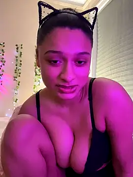Cristinasunny online show from 10-25-25, 01:27