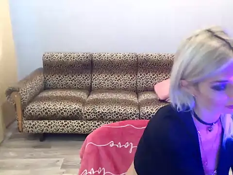 SexyBeatriice online show from 11-12-25, 07:12