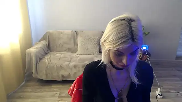 SexyBeatriice online show from 03-31-26, 06:26