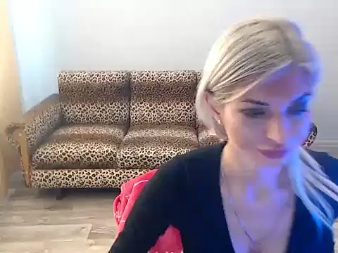 SexyBeatriice online show from 10-30-25, 07:17