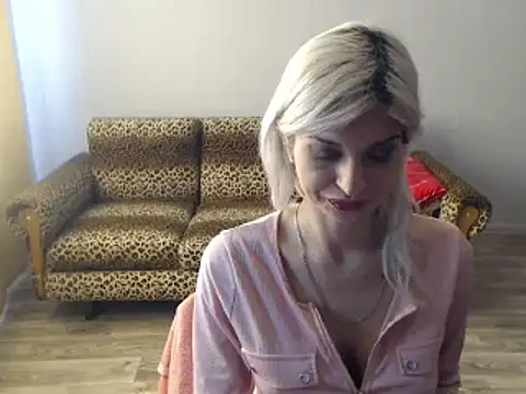 SexyBeatriice online show from 03-21-25, 07:22