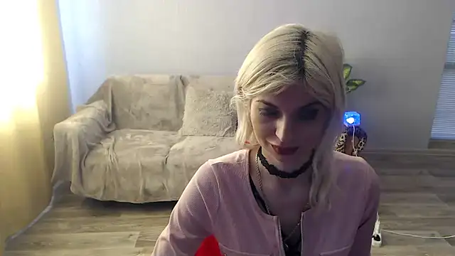 SexyBeatriice online show from 04-05-26, 06:20