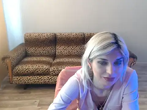 SexyBeatriice online show from 03-21-25, 10:28