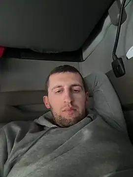 Eriic8888 online show from 11-17-25, 01:15